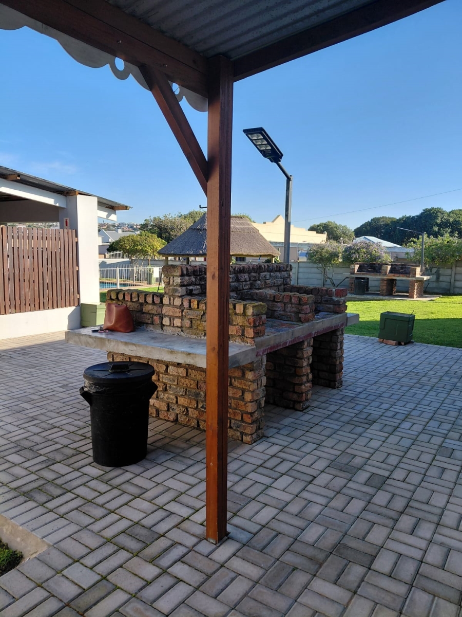 To Let 2 Bedroom Property for Rent in Stilbaai Oos Western Cape